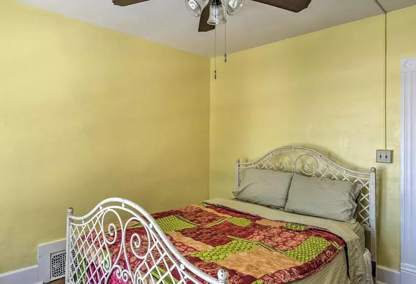 Historic Backus Home, Steps To Pine Mountain Lake!