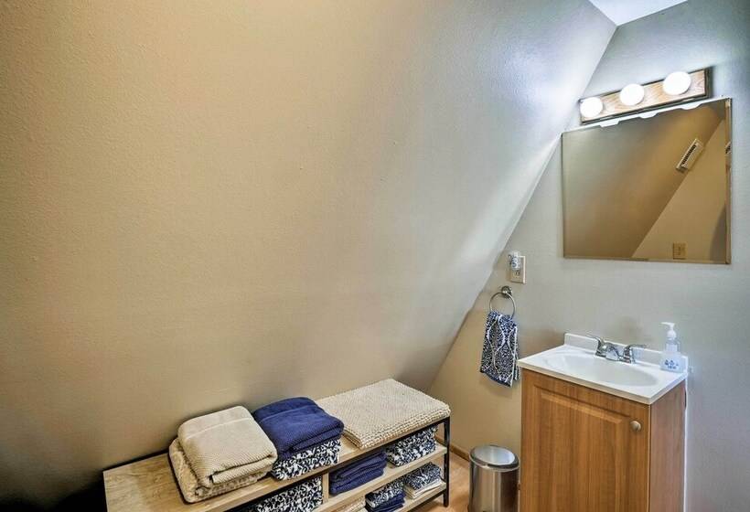 Cabin W/ 360° Mountain Views & 30 Miles To Breck!