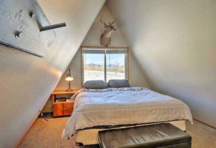 Cabin W/ 360° Mountain Views & 30 Miles To Breck!