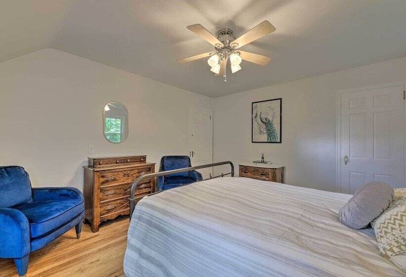 Charming Cincinnati Home < 10 Mi To Downtown!