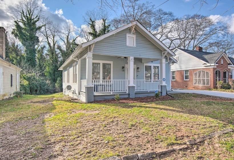 Cozy Atlanta Home ~ 3 Mi To Dtwn Attractions!