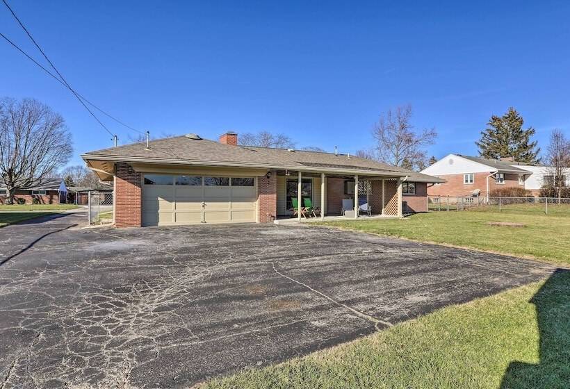 Dayton Home W/ Patio & Fire Pit ~ 6 Mi Dtwn!
