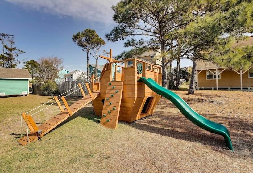 Dunn Dreamin : Hot Tub, Pirate Fort, & Fire Pit!