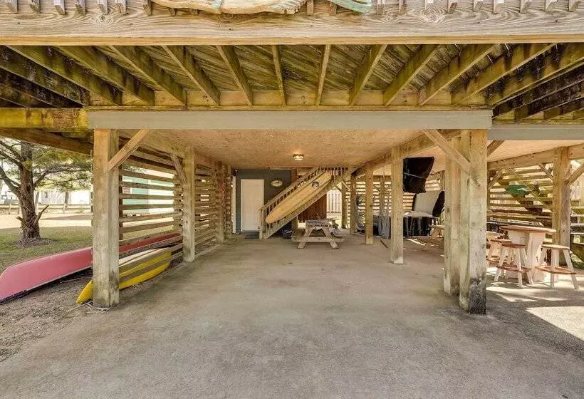 Dunn Dreamin : Hot Tub, Pirate Fort, & Fire Pit!