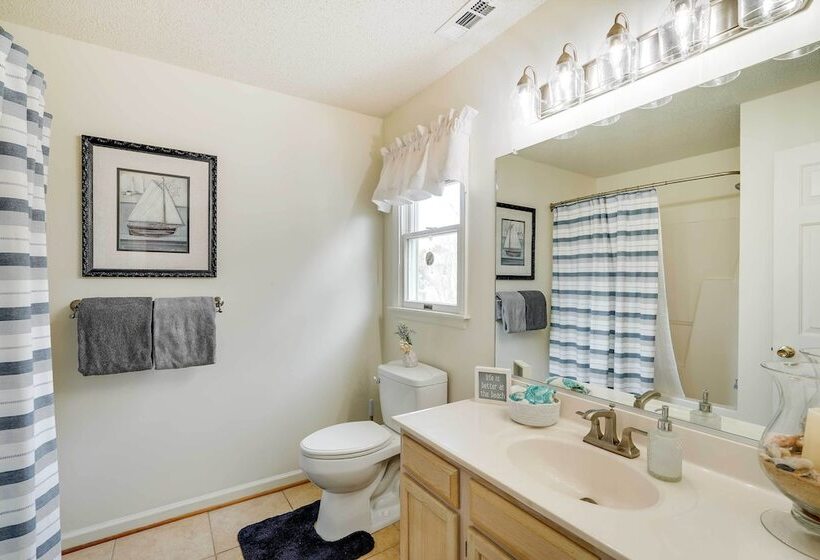 Dunn Dreamin : Hot Tub, Pirate Fort, & Fire Pit!