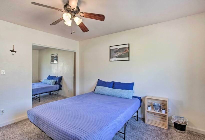 Grand Valley Home W/ Fire Pit   Peach Pad B!