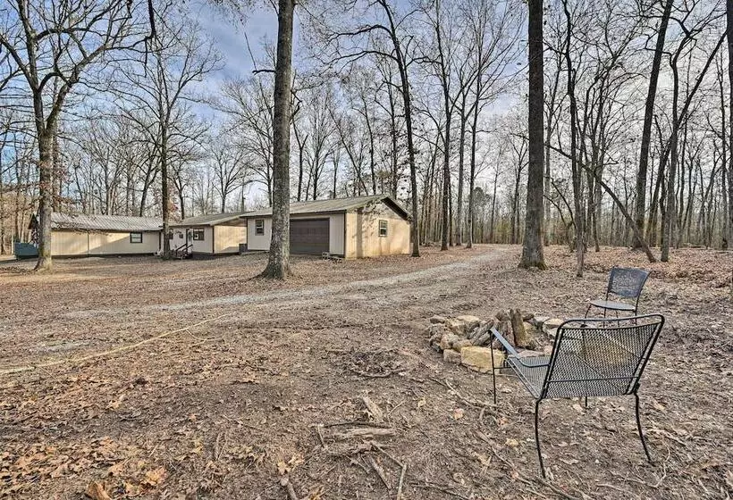 Hidden Oaks  Broken Bow Vacation Rental, Pets Ok!