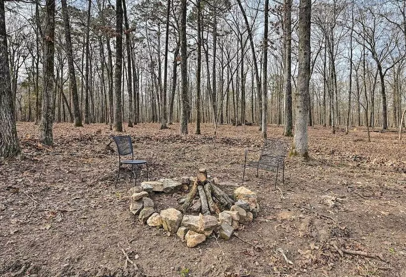 Hidden Oaks  Broken Bow Vacation Rental, Pets Ok!