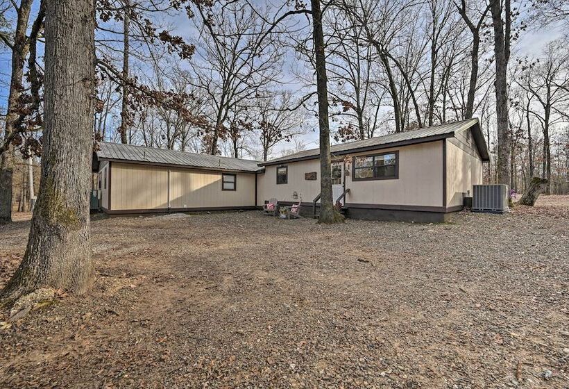 Hidden Oaks  Broken Bow Vacation Rental, Pets Ok!