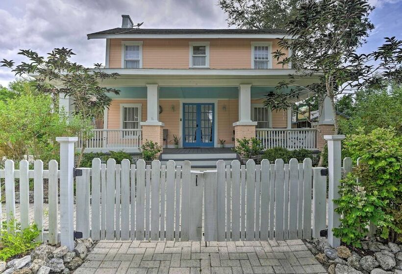 Historic Charmer Walk To Downtown Sarasota!