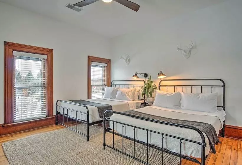 Historic Michigan Farmhouse W/ Grill & Fire Pit!