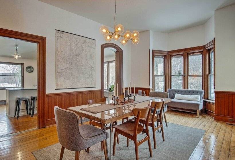 Historic Michigan Farmhouse W/ Grill & Fire Pit!