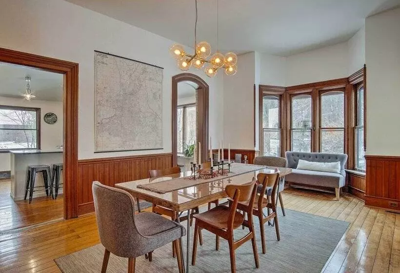 Historic Michigan Farmhouse W/ Grill & Fire Pit!