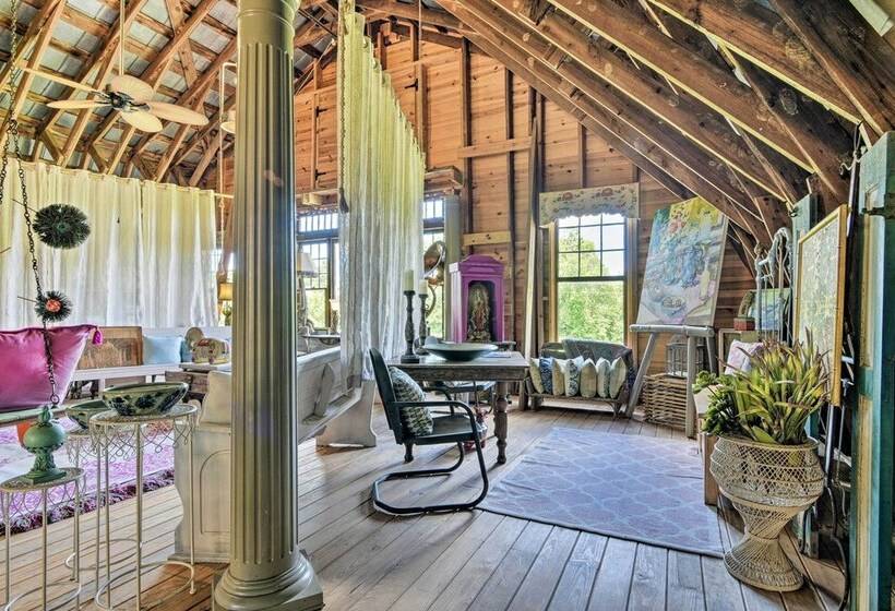 Historic Winston Salem Guest Barn On Farm!