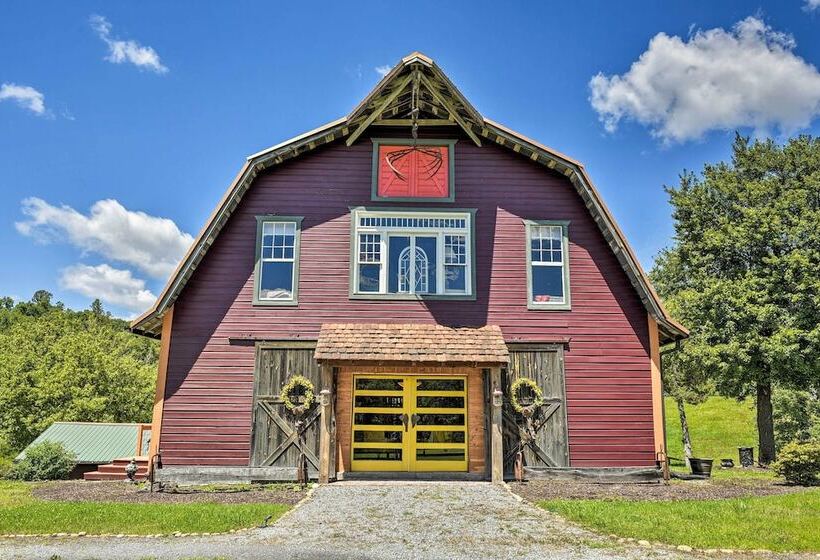 Historic Winston Salem Guest Barn On Farm!