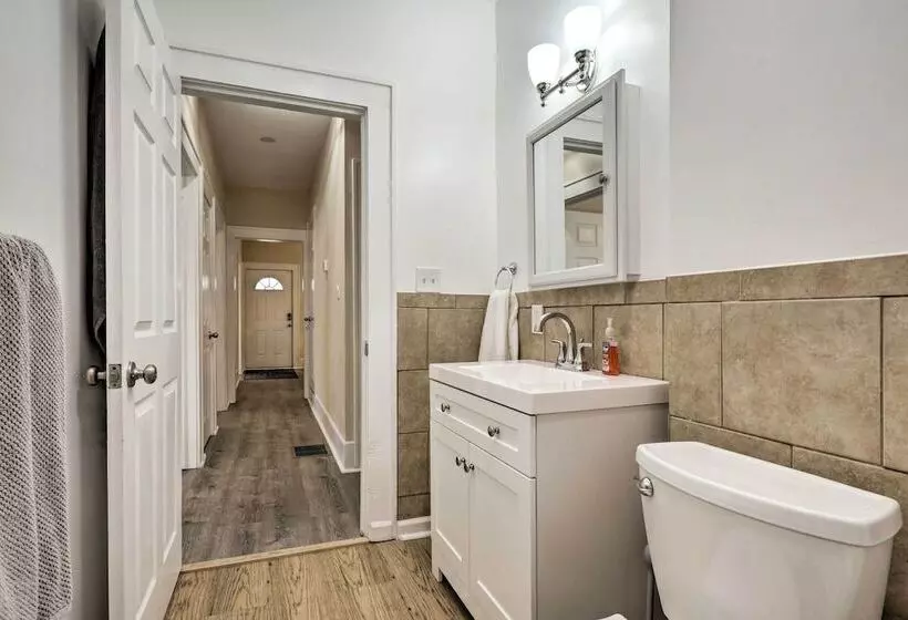 Inviting Home, 1 Mi To High Point University!