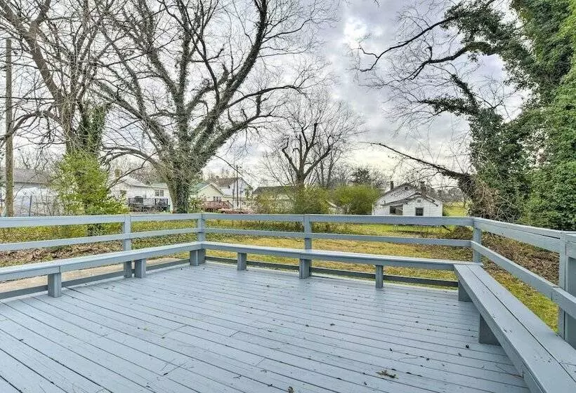 Inviting Home, 1 Mi To High Point University!