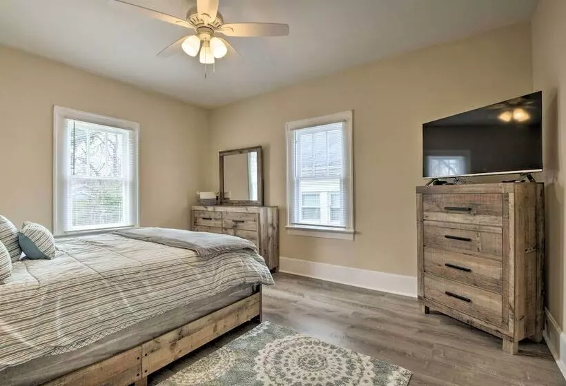 Inviting Home, 1 Mi To High Point University!