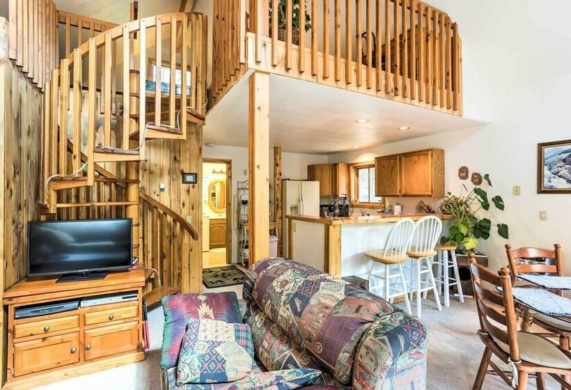 Marble Hideaway  Cabin W/ Mountain Views + Deck!