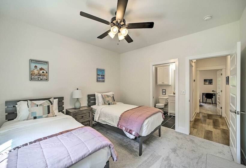 New Everything! Comfy Home W/ Deck & Trail Access!