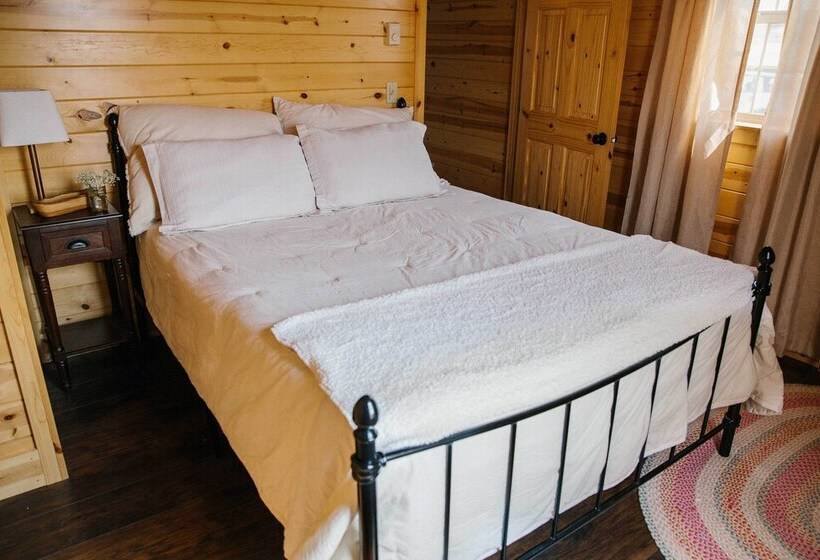 Paradise Valley Cabin By Chico & Yellowstone Park!