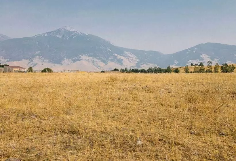 Paradise Valley Cabin By Chico & Yellowstone Park!