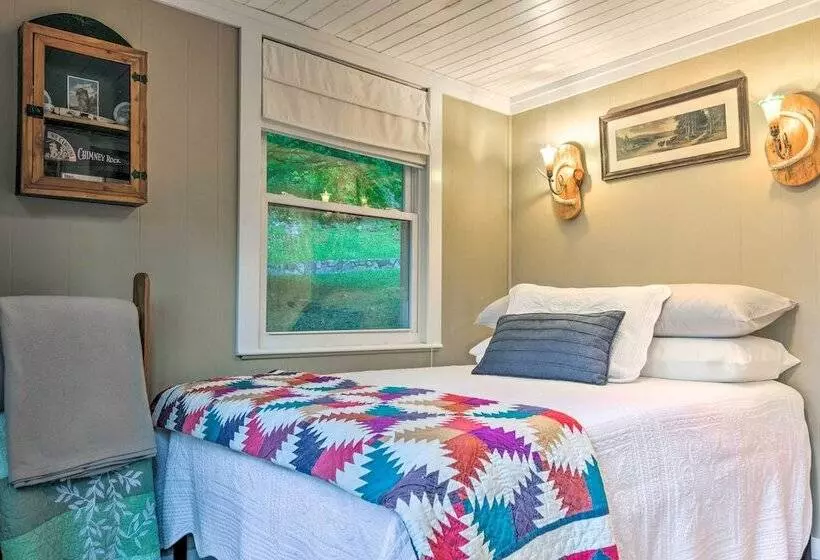 Mtn Views + Fire Pit: Serene Chimney Rock Abode