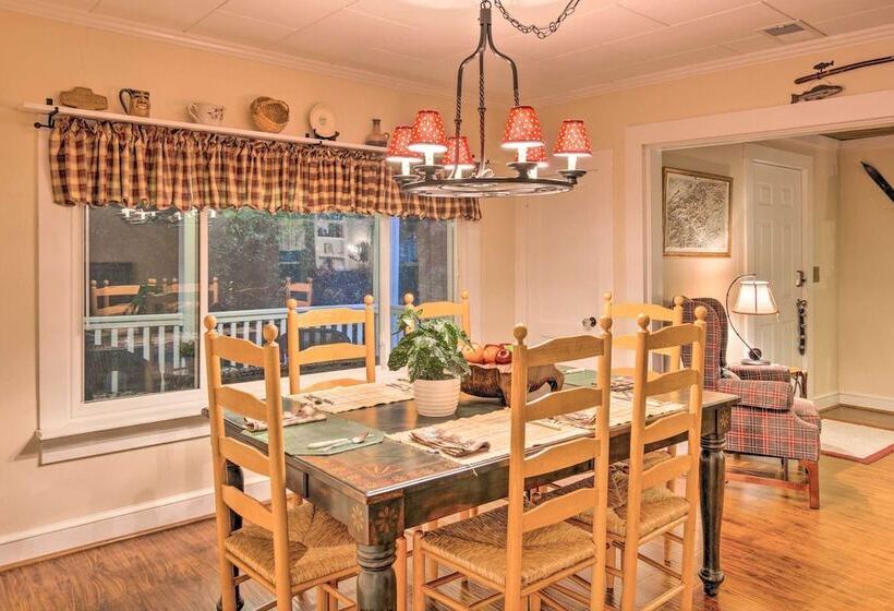 Mtn Views + Fire Pit: Serene Chimney Rock Abode