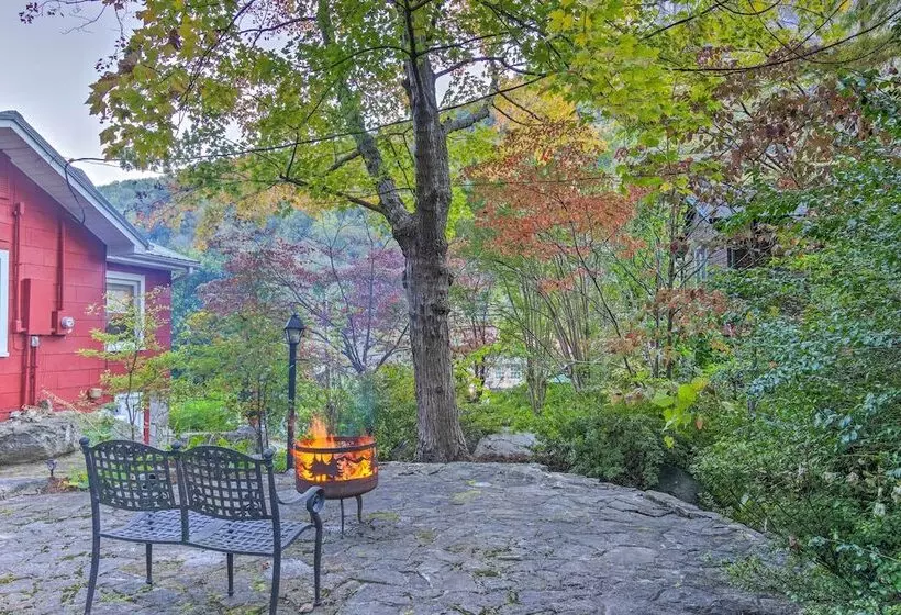 Mtn Views + Fire Pit: Serene Chimney Rock Abode