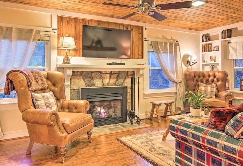 Mtn Views + Fire Pit: Serene Chimney Rock Abode