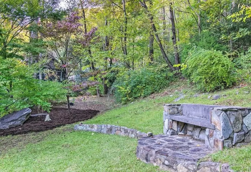 Mtn Views + Fire Pit: Serene Chimney Rock Abode