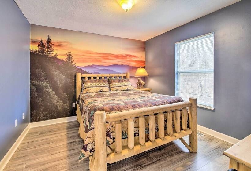 Quiet Morristown Hideaway W/ Deck & Fire Pit!