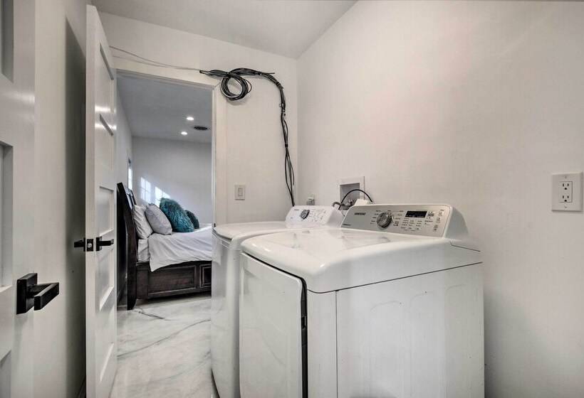 Renovated Griffith Family Home In Chicagoland Area