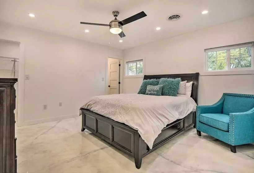 Renovated Griffith Family Home In Chicagoland Area