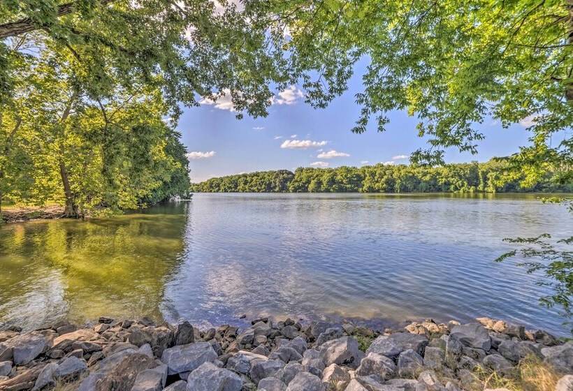 Rustic Dover Retreat W/ Porch Walk To Boat Ramp!