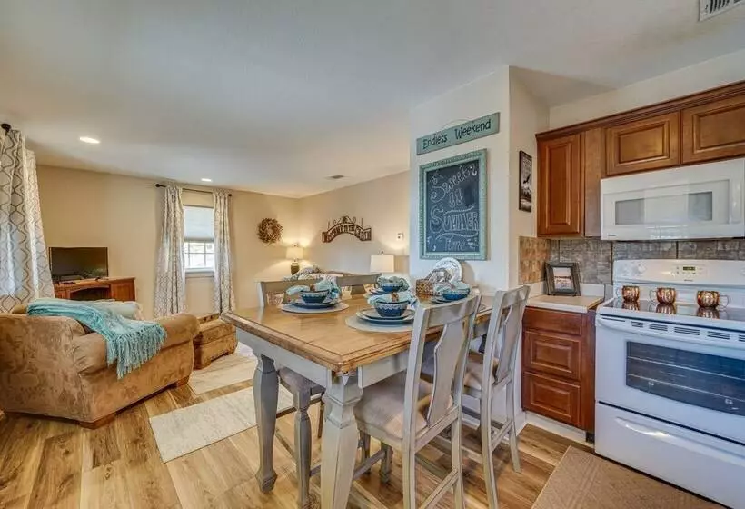 Secluded Tuskahoma Retreat W/ Deck & Views!