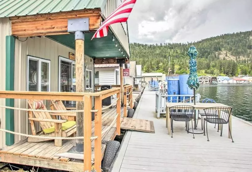 Serenity At Scenic Bay: Floating Cottage W/ Views!