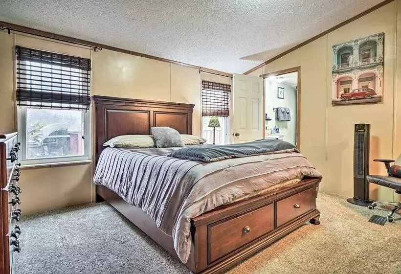 Sevierville Home: Lookout Deck, 10 Mi To Dollywood