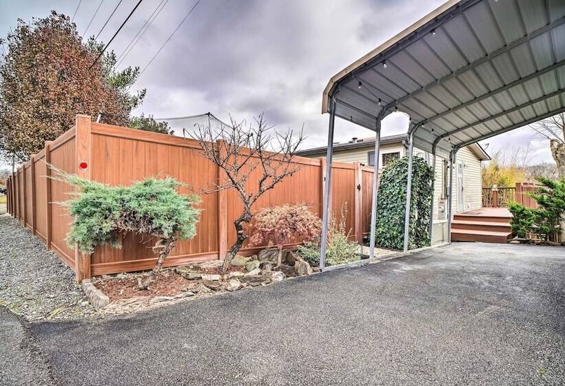 Sevierville Home: Lookout Deck, 10 Mi To Dollywood