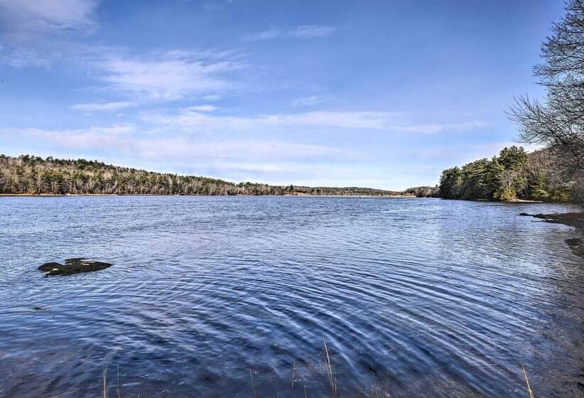 Peaceful Maine Home W/ Patio: Ocean Inlet Getaway!