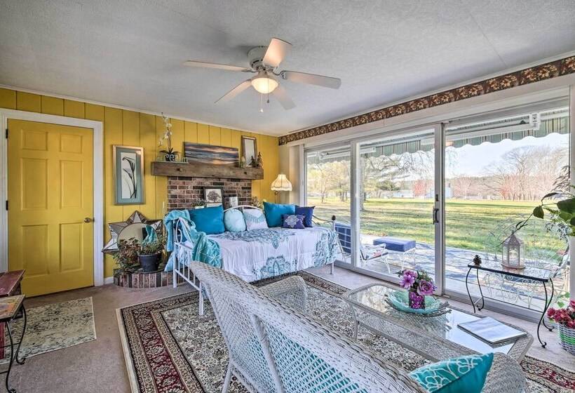 Peaceful Maine Home W/ Patio: Ocean Inlet Getaway!