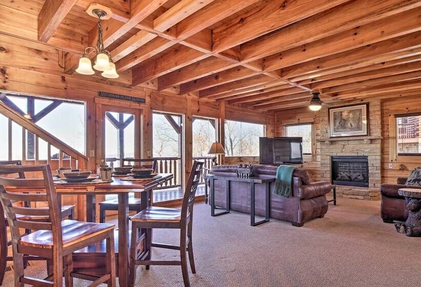 Upscale Sevierville Retreat W/ Deck & Hot Tub!