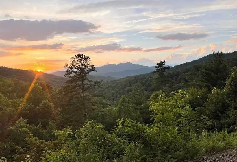 Vibrant Bryson City Home W/ Mtn Views & Deck!