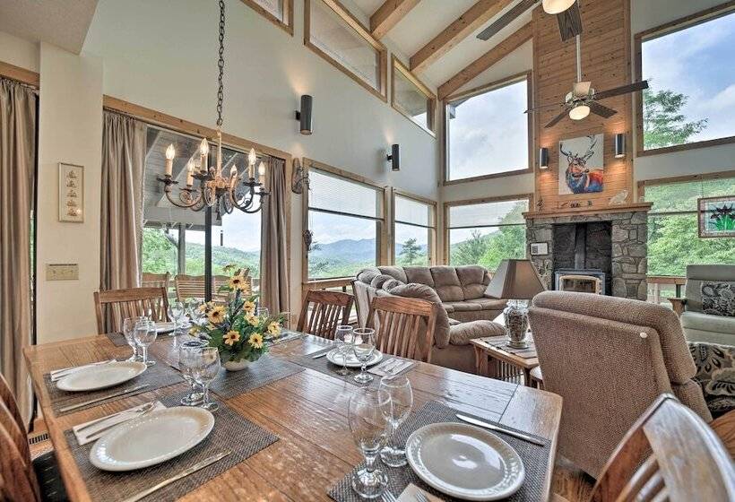 Vibrant Bryson City Home W/ Mtn Views & Deck!