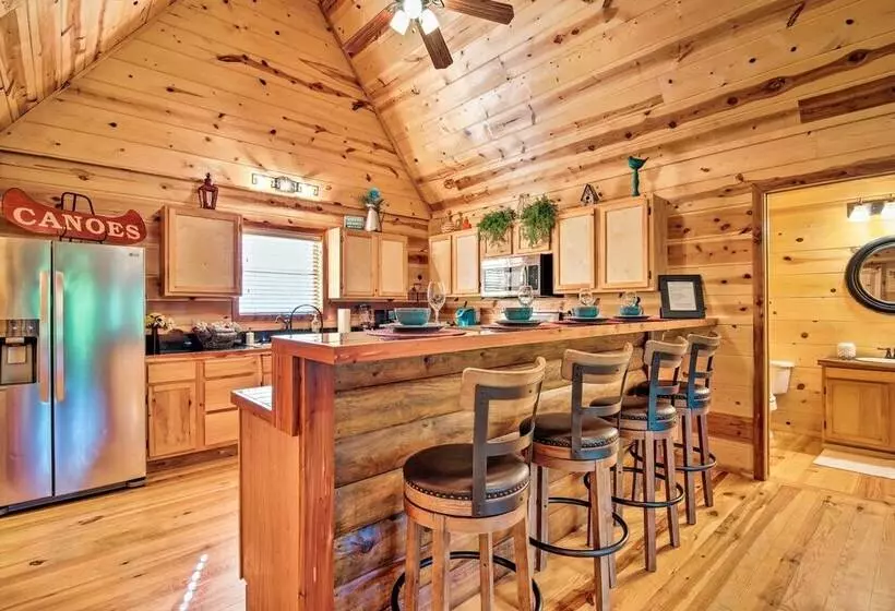 Quiet Mountain Fork River Cabin W/ Water View Deck