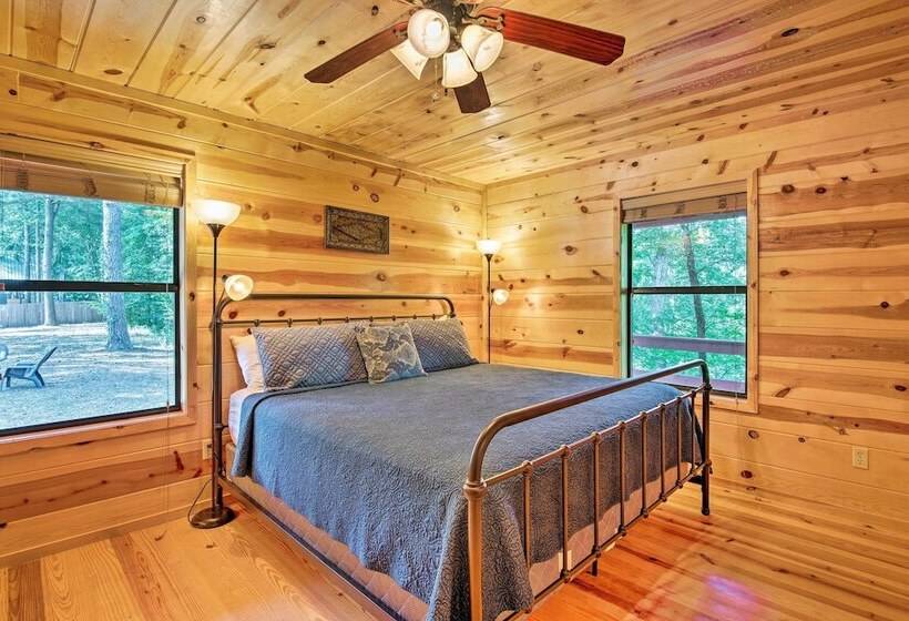 Quiet Mountain Fork River Cabin W/ Water View Deck