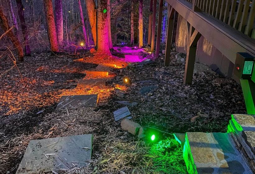 Cabin W/ Fire Pit: 5 Mi To Cataloochee Skiing