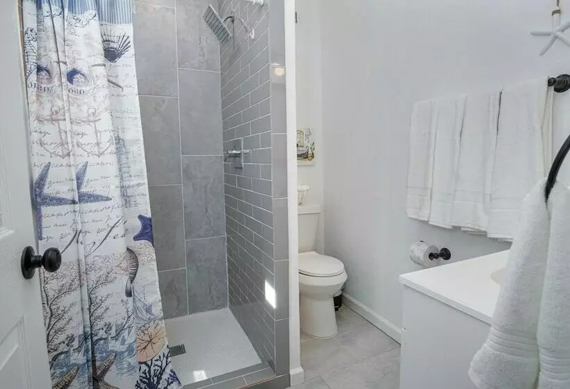 Charming 4br/2ba Only 5 Mins Downtown & Riverwalk