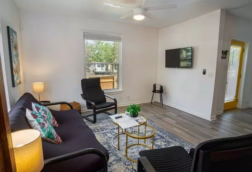 Charming 4br/2ba Only 5 Mins Downtown & Riverwalk
