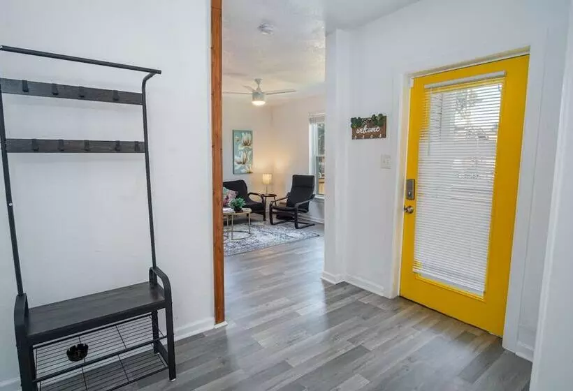 Charming 4br/2ba Only 5 Mins Downtown & Riverwalk